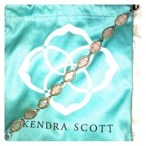 Kendra Scott bracelet